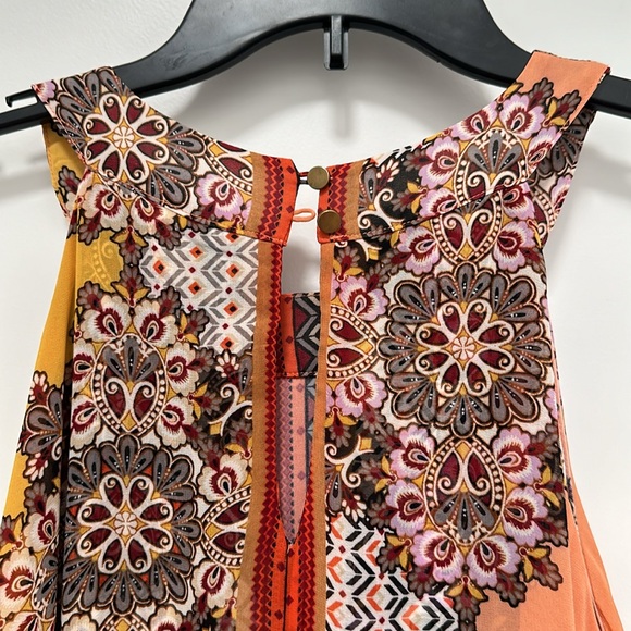 Versona printed flowy maxi dress with sheer overlay - Picture 8 of 13